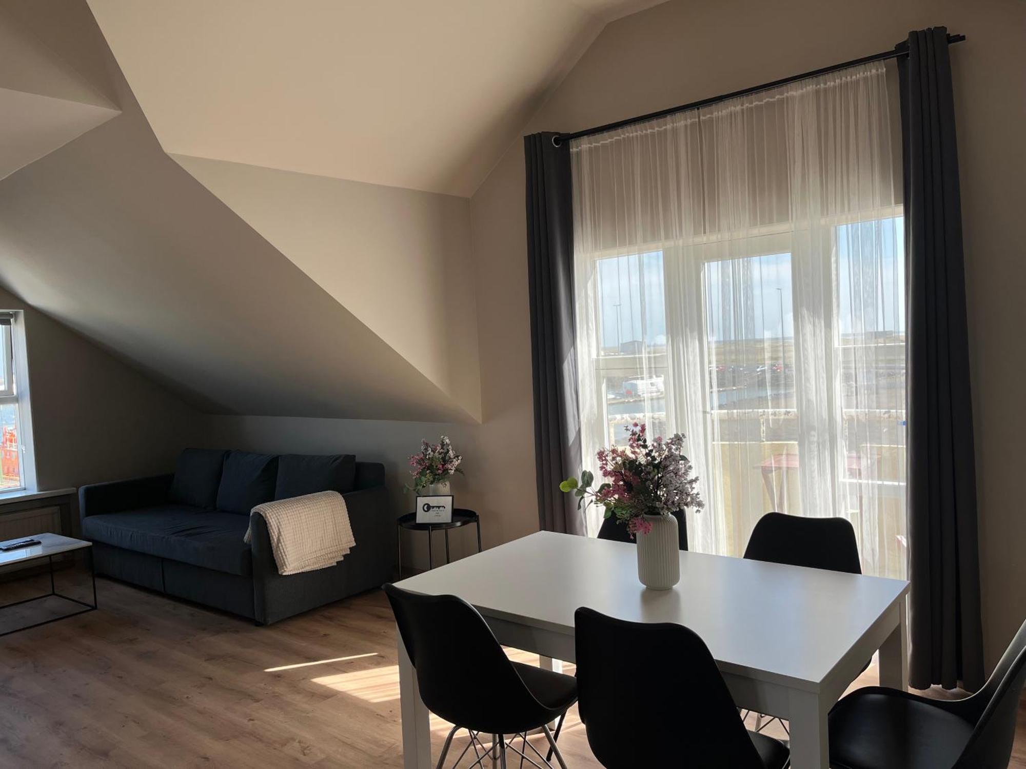 Hvammur Apartments By The Harbour ホプン エクステリア 写真
